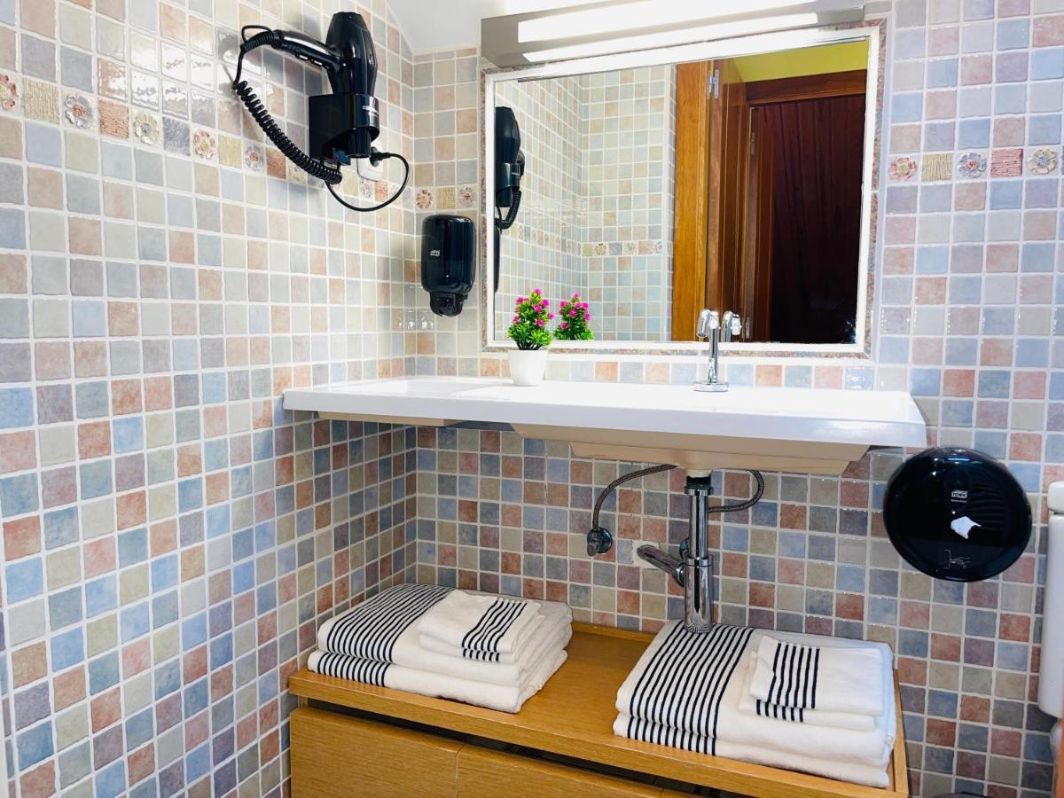 Apartamentos Riomonte 5 Boltaña Eksteriør bilde