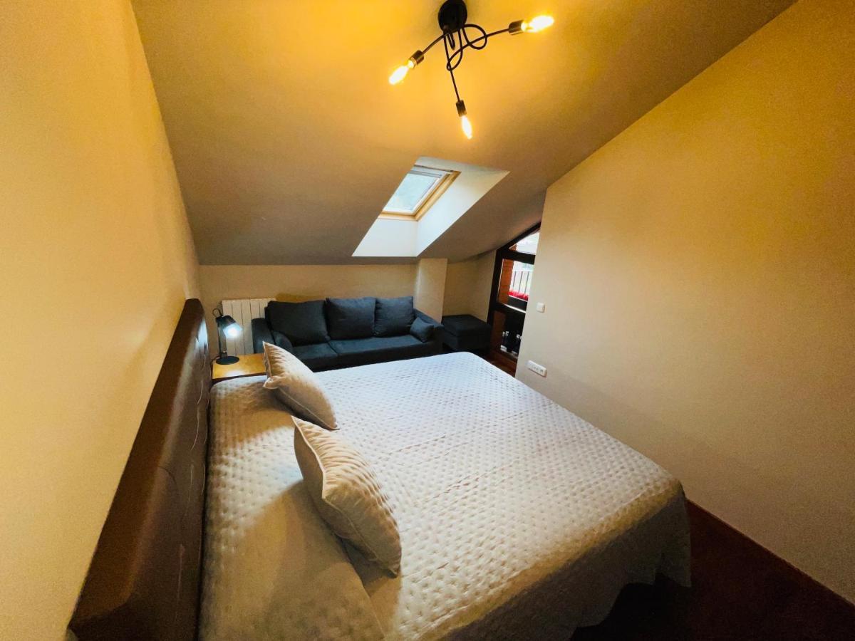 Apartamentos Riomonte 5 Boltaña Eksteriør bilde