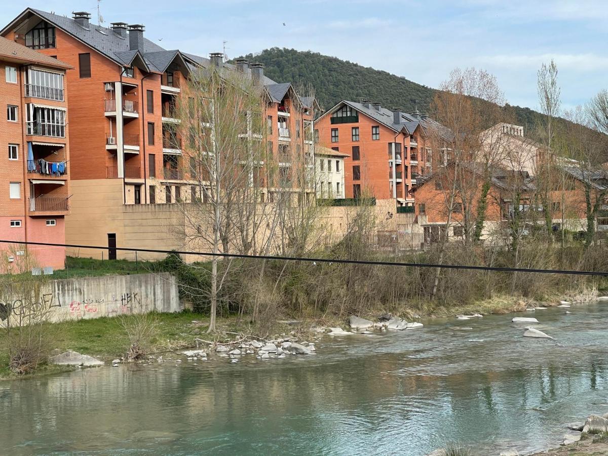 Apartamentos Riomonte 5 Boltaña Eksteriør bilde